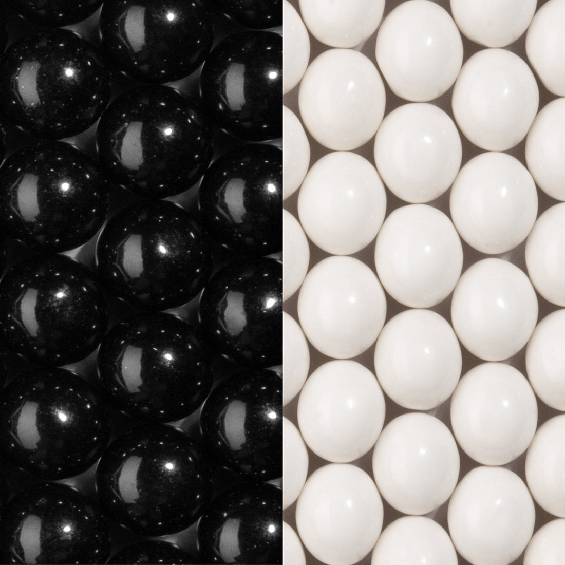 Black & White 1 Inch Round Gumballs